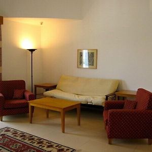 Apartament z łóżkiem king-size